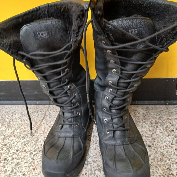 UGG Adirondack Tall Rare All Black Women's Boot - Picture 1 of 11